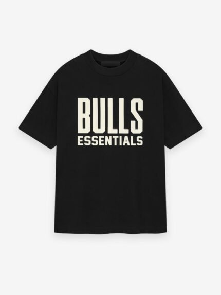 Essentials Bulls Tee Black front side